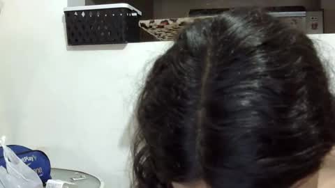 Snapshot of elizabeth_martinez_ chatting on 10/01/25, 03:18 Elizabeth Martinez online show from 10/01/25, 03:18