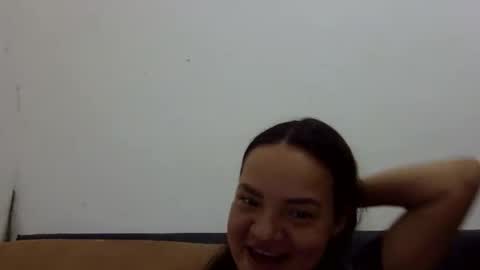Snapshot of elizabeth_martinez_ chatting on 10/22/25, 04:51 Elizabeth Martinez online show from 10/22/25, 04:51