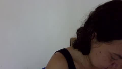 Snapshot of elizabeth_martinez_ chatting on 10/24/25, 06:37 Elizabeth Martinez online show from 10/24/25, 06:37