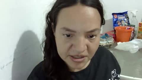 Snapshot of elizabeth_martinez_ chatting on 02/13/26, 04:25 Elizabeth Martinez online show from 02/13/26, 04:25