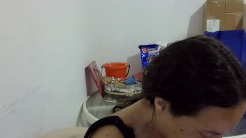 Snapshot of elizabeth_martinez_ chatting on 02/18/26, 04:25 Elizabeth Martinez online show from 02/18/26, 04:25