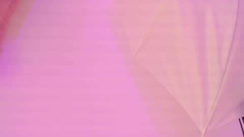 Snapshot of elizabeth_roman chatting on 12/24/24, 02:32 Montserrath online show from 12/24/24, 02:32