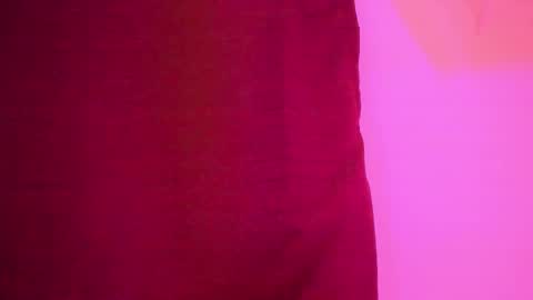 Snapshot of elizabeth_roman chatting on 03/03/25, 02:36 Montserrath online show from 03/03/25, 02:36