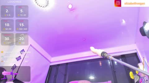 Elizabeth online show from 12/06/24, 09:32