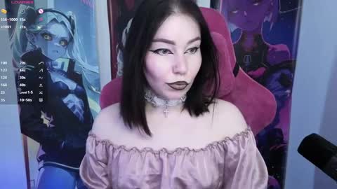 Snapshot of elizabethflowerr chatting on 05/19/26, 04:08 Eli online show from 05/19/26, 04:08
