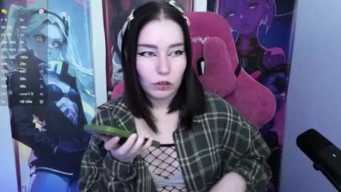 Snapshot of elizabethflowerr chatting on 05/28/26, 03:15 Eli online show from 05/28/26, 03:15