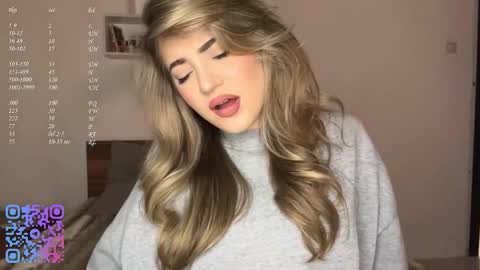 Mia online show from 03/03/26, 05:08