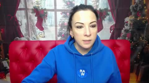 ElizabethSho online show from 01/11/26, 06:02