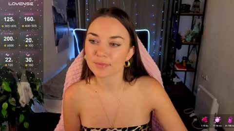 elizabetsoon online show from 11/05/25, 05:29