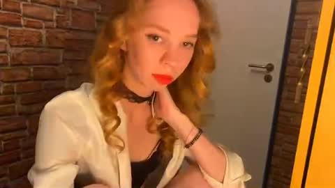 Eliza online show from 06/04/26, 07:36