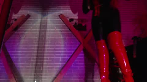 Snapshot of elizatex chatting on 01/18/25, 10:17   online show from 01/18/25, 10:17