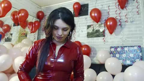 Snapshot of elizatex chatting on 03/12/25, 02:20   online show from 03/12/25, 02:20