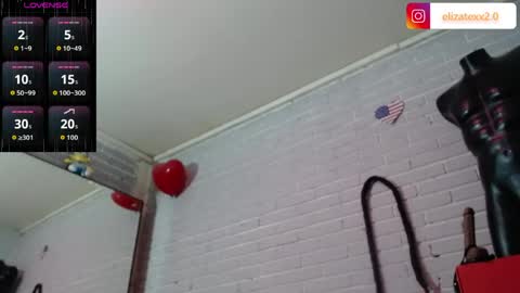Snapshot of elizatex chatting on 06/02/26, 07:05 online show from 06/02/26, 07:05
