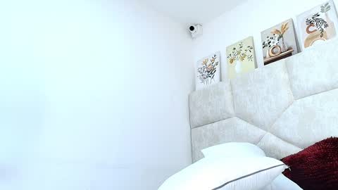 Eliza online show from 11/15/25, 11:29