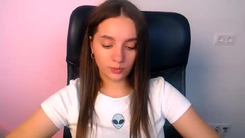 elizsun online show from 11/11/25, 10:37