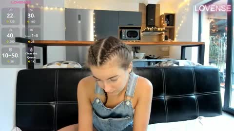 Eliz                               online show from 01/15/26, 07:02