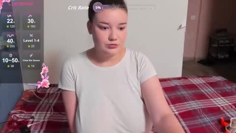 Snapshot of elkapulka chatting on 09/19/25, 03:19 Lina online show from 09/19/25, 03:19