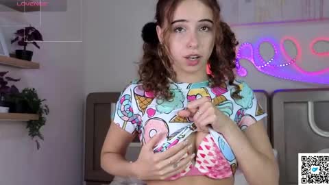 Snapshot of ella_desire chatting on 06/02/26, 03:36 ella_desire online show from 06/02/26, 03:36