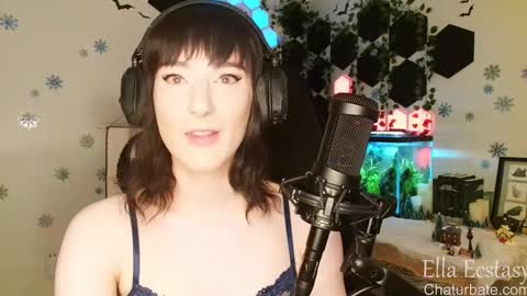 Ella Ecstasy online show from 01/28/25, 02:00