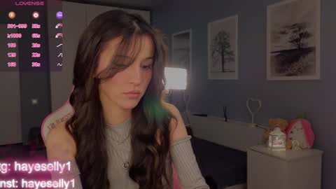 Snapshot of ella_hayes chatting on 01/02/25, 11:38 Ella NEXT STREAM 1TH DECEMBER 1200 - 0800 AM AT MOSCOW TIME online show from 01/02/25, 11:38