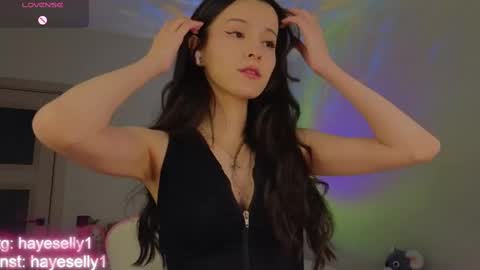 Snapshot of ella_hayes chatting on 03/06/25, 11:09 Ella NEXT STREAM 1TH DECEMBER 1200 - 0800 AM AT MOSCOW TIME online show from 03/06/25, 11:09