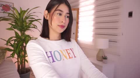 ELLA OWEN online show from 01/06/26, 03:16