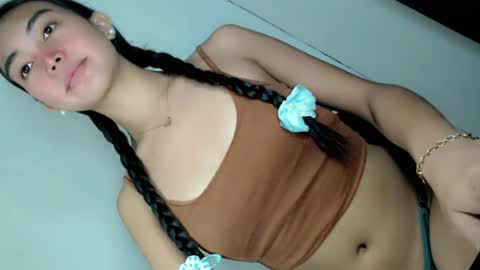 ella_walkerxxx online show from 06/18/26, 04:22