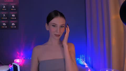 ellaamber online show from 12/17/24, 12:01
