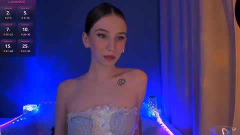 ellaamber online show from 12/23/24, 10:55