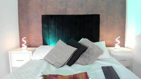 Ellaa Muller online show from 01/18/25, 05:31