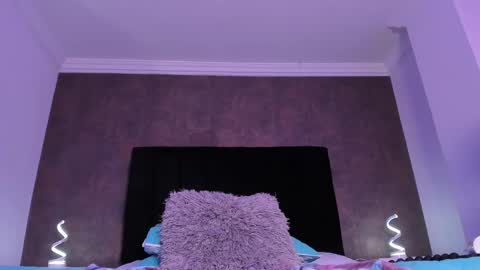 Ellaa Muller online show from 02/05/25, 08:32