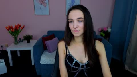 ellaasteele online show from 10/11/25, 09:46