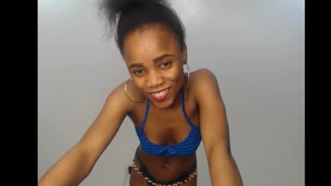 ella online show from 10/12/25, 05:17