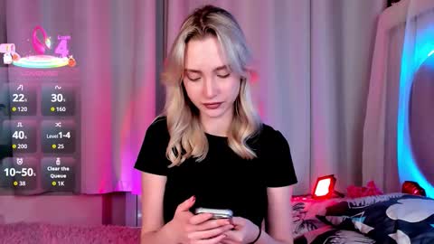 Ella online show from 02/15/26, 01:41