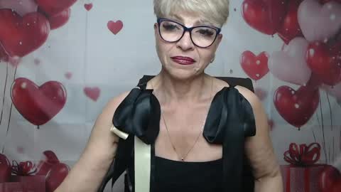 Snapshot of ellabonito chatting on 05/16/26, 10:36 EllaBonito online show from 05/16/26, 10:36