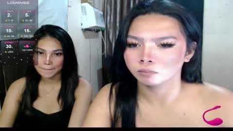 Snapshot of ellah_raj chatting on 12/16/25, 04:39 ELLAH online show from 12/16/25, 04:39