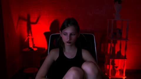 Ella online show from 03/12/25, 07:06