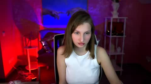 Snapshot of ellahorton chatting on 04/25/26, 02:14 Ella online show from 04/25/26, 02:14