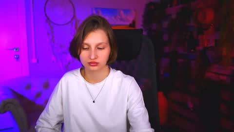 Snapshot of ellahorton chatting on 05/12/26, 06:05 Ella online show from 05/12/26, 06:05
