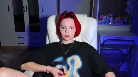 Snapshot of ellales chatting on 09/12/25, 09:20 ellales online show from 09/12/25, 09:20