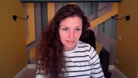 EllaLongs online show from 04/07/26, 11:32