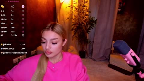 ellamilla online show from 01/23/25, 08:57