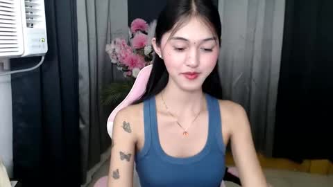 Snapshot of ellamiller69 chatting on 04/27/26, 03:10 ELLA online show from 04/27/26, 03:10