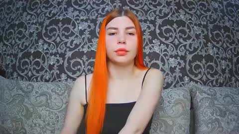 EllaNuar online show from 11/10/25, 01:59