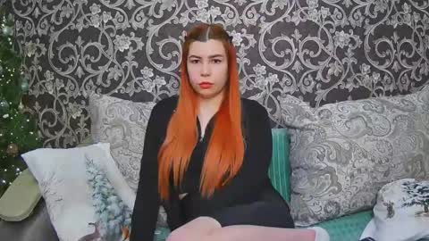 EllaNuar online show from 01/19/26, 04:49