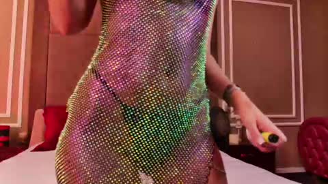 Snapshot of ellavicex chatting on 09/12/25, 04:23 Ella online show from 09/12/25, 04:23