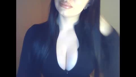 elle010843 online show from 02/06/26, 06:44