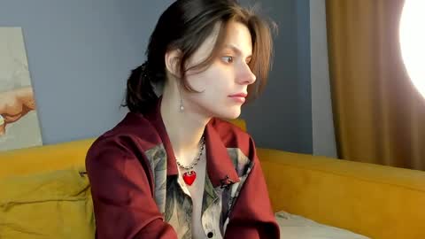 Snapshot of elle__driver chatting on 05/20/26, 01:23 elle__driver online show from 05/20/26, 01:23