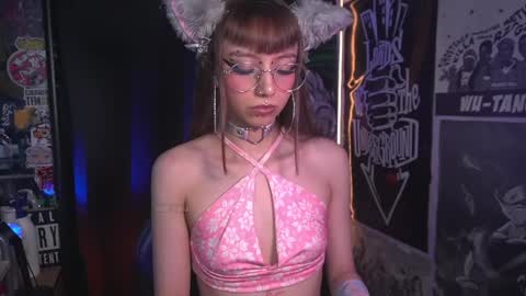 follow me on instagram .    online show from 04/11/26, 04:33