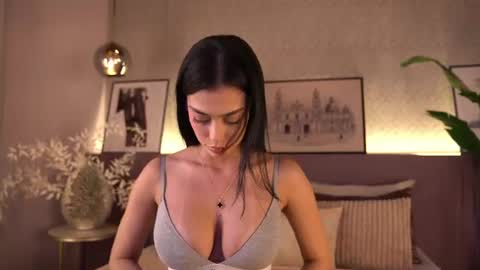 Elle Diane online show from 06/11/26, 10:41